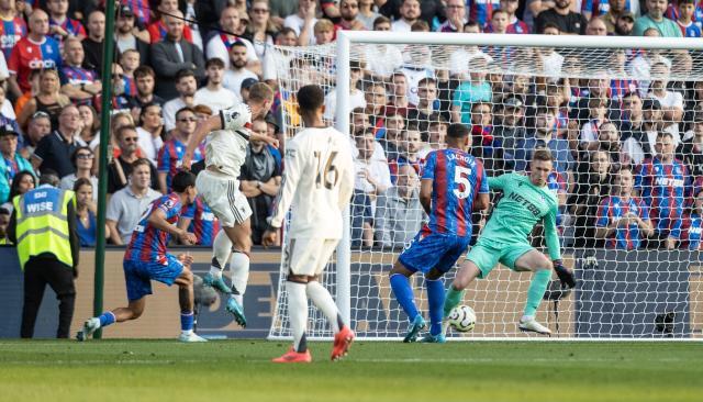 1727003459145093679.jpg crystal-palace-vs-manchester-united-stats-scaled.jpg