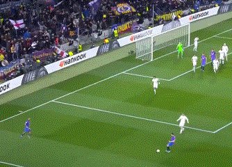 1646948976464009885.gif 动画 (1645).gif